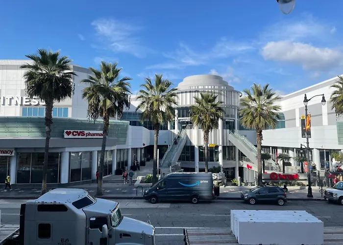 Hollywood Highland Hotel And Hostel Los Angeles